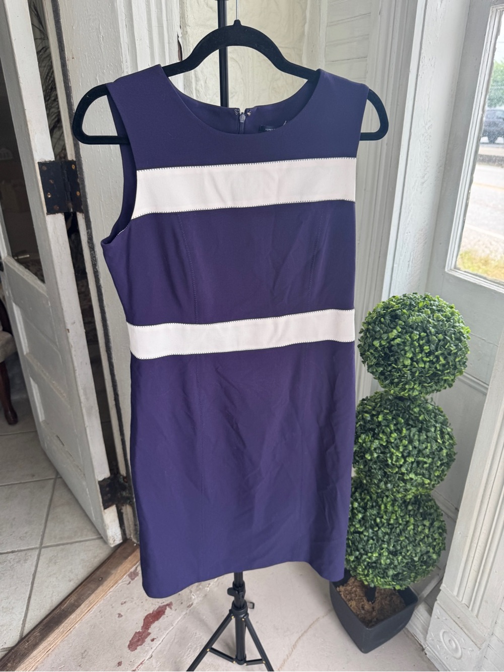 Tommy Hilfiger Navy and White Striped Sleeveless Sheath Dress